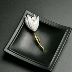 White tulip - elegant broochBrooches