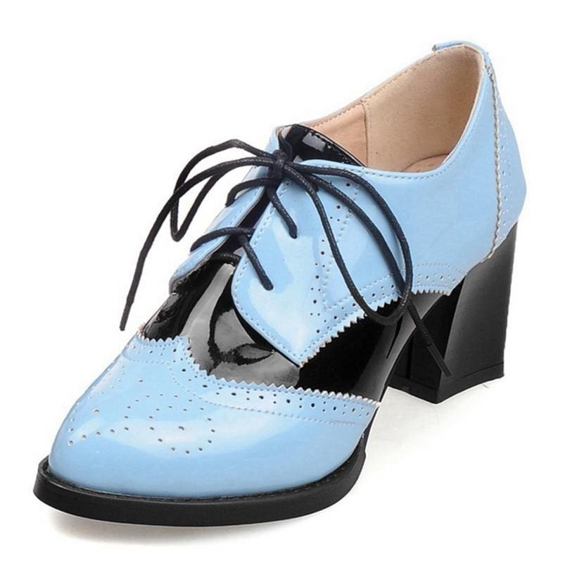 Pointed toe brogue shoes - lace-up - with heels