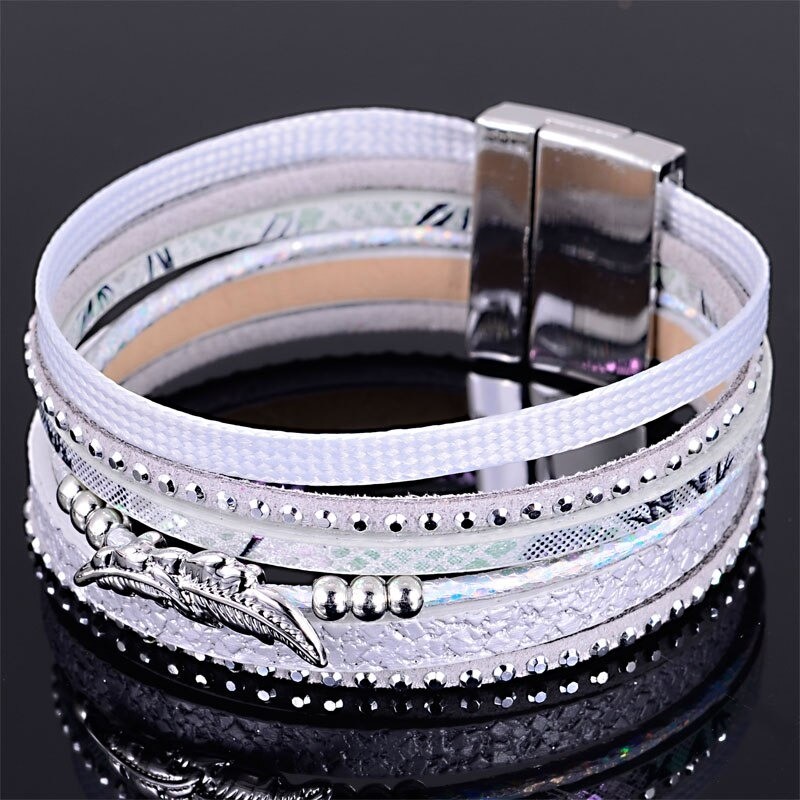 Multilayer bracelet - with crystals / magnetic buckleBracelets
