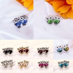 Stud earrings with owl design - crystal - various colours
