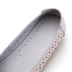 Scarpe piatte classiche alla moda - slip-on - design scavato