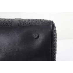 Fashionable travel bag - large capacity - leather - woven patternBags