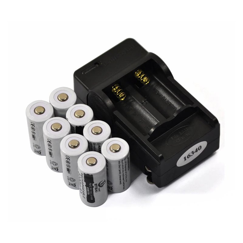 Batterie rechargeable Li-ion CR123A 16340 - 2200mAh 3.7V 8 pièces / chargeur 16340