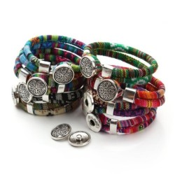 Bracciale in stile boemo - cotone colorato a strati - argento tibetano - bottone a pressione