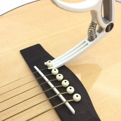 Capotasto per chitarra in plastica - per strumento a 6 corde