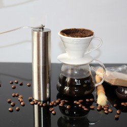 Mini moulin à café manuel en acier inoxydable