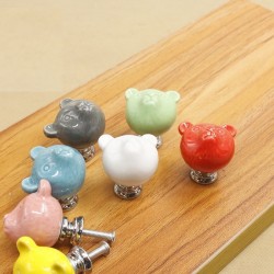 3D ceramic bear - furniture handles - knobsFurniture