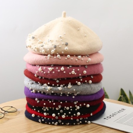 Knitted wool beret - with pearls / crystalsHats & Caps