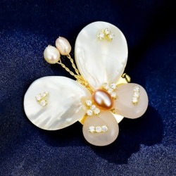 Farfalla di conchiglia di perle - con cristalli / perle
