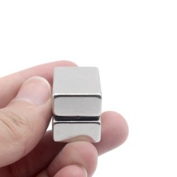 N35 - magnete al neodimio - forte blocco rettangolare - 30mm * 20mm * 10mm