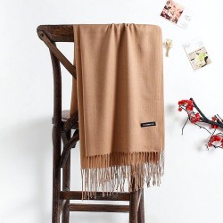 Elegante sciarpa grande in cashmere con nappine