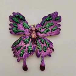 Colorful butterfly / God of war - gold plated vintage broochBrooches