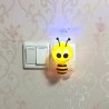 Luce notturna a LED - presa a muro - con sensore - ape cartone animato