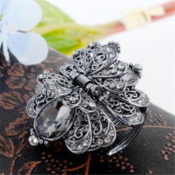 Crystal flower & butterfly - vintage hair clipHair clips