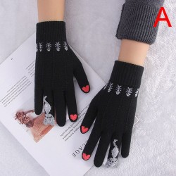 Knitted warm gloves with touch screen functionGloves