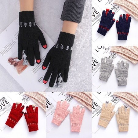 Knitted warm gloves with touch screen functionGloves